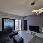 Apartament By The Sea - 20012 *