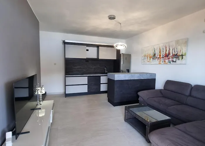 Appartement By The Sea - 20012