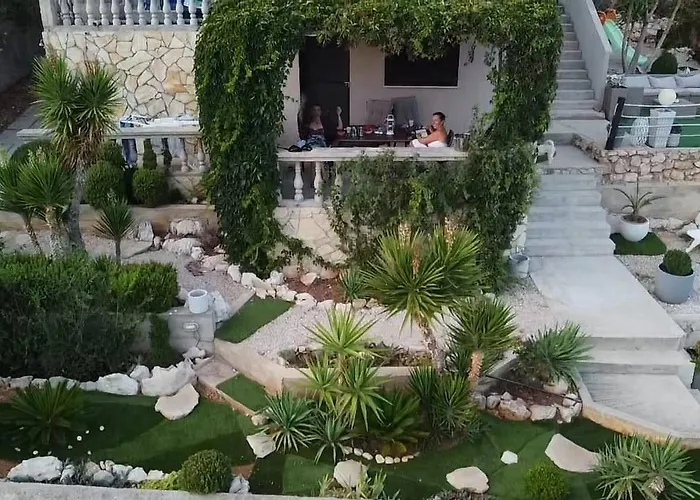 Appartement By The Sea - 20012